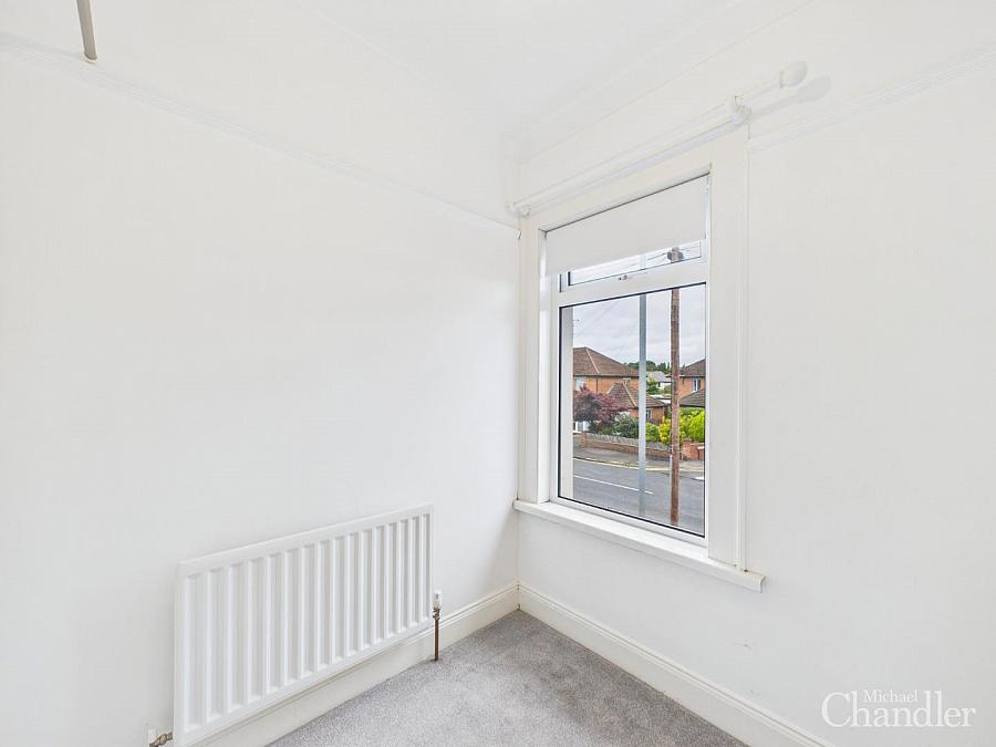 83 Knockbreda Road