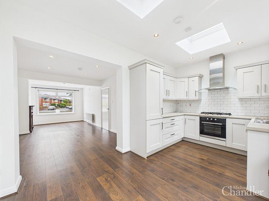 83 Knockbreda Road