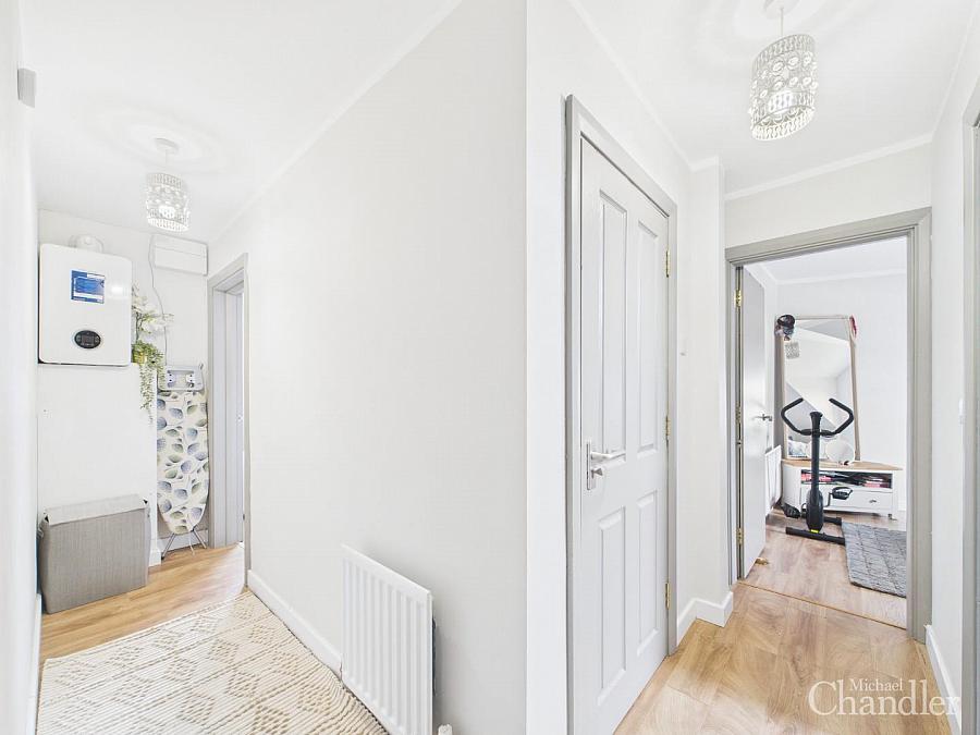 72b Cedar Avenue