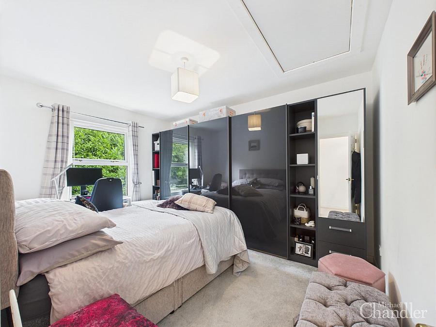 75 Ballylenaghan Park