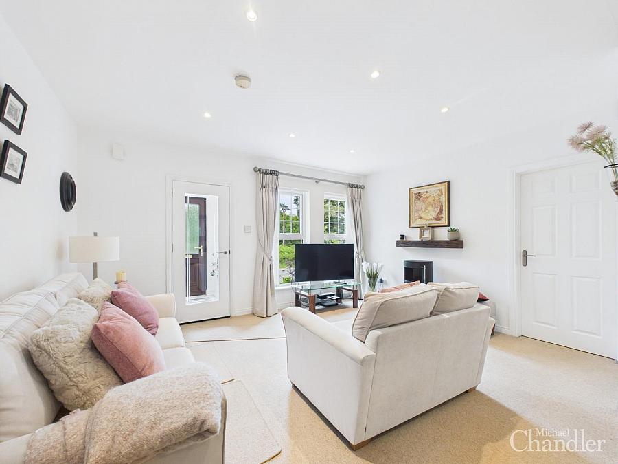 75 Ballylenaghan Park