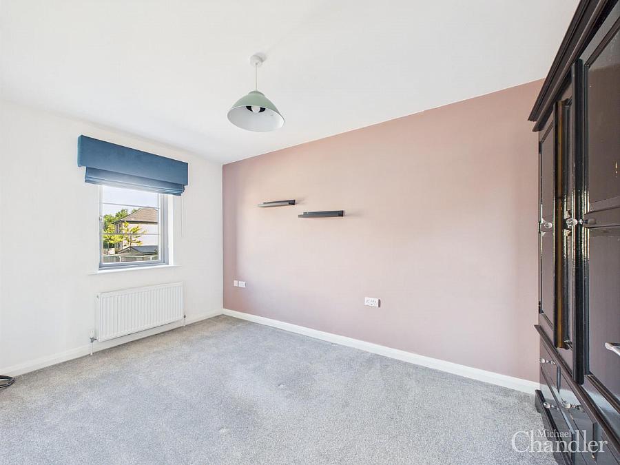 11 Little Enler Way
