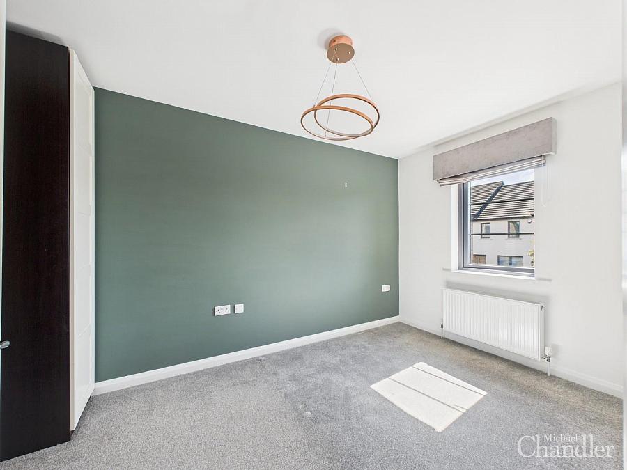 11 Little Enler Way