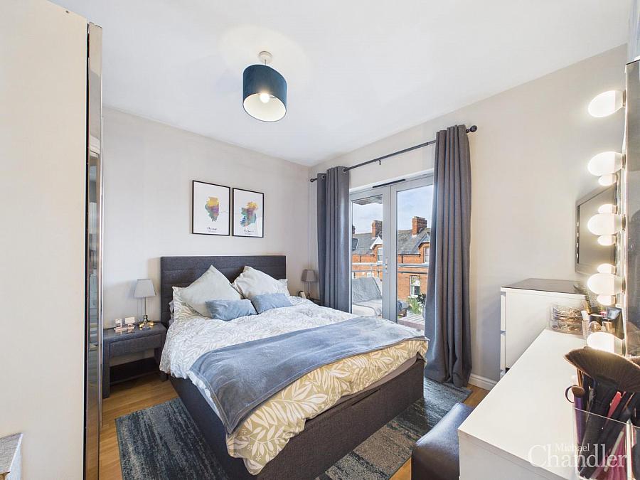 Apt 14 Ardmore Court Ardmore Avenue