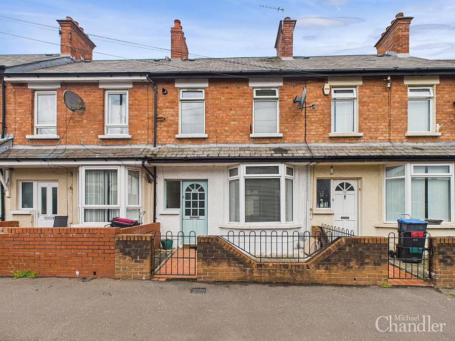 30 Ravenhill Avenue