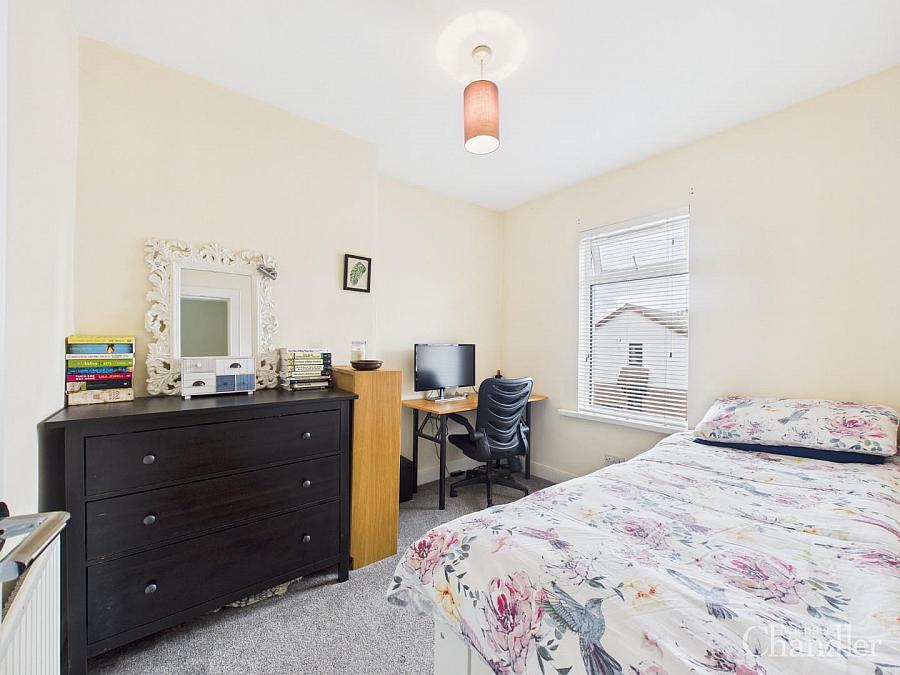 30 Ravenhill Avenue