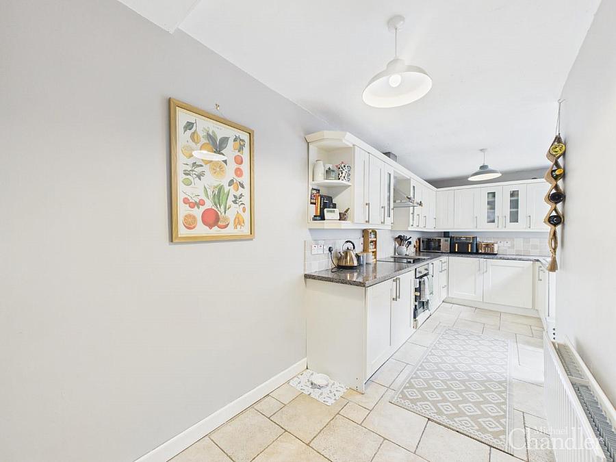 30 Ravenhill Avenue