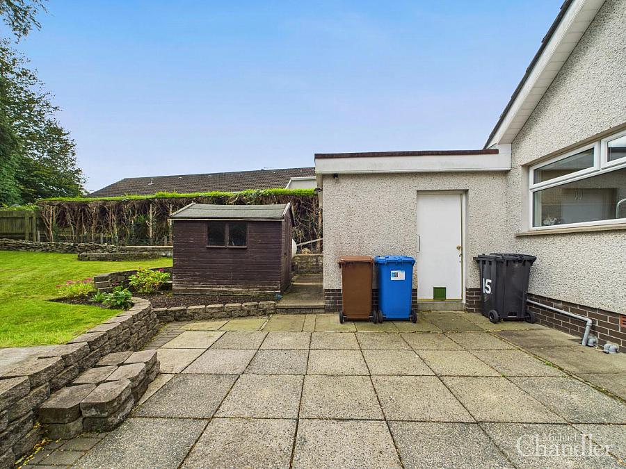 15 Rockmount Close