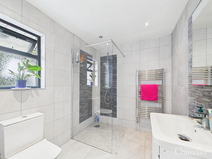 21 Ballykeigle Road