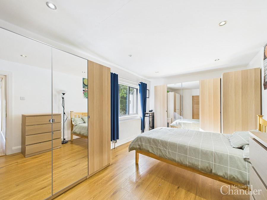 21 Ballykeigle Road