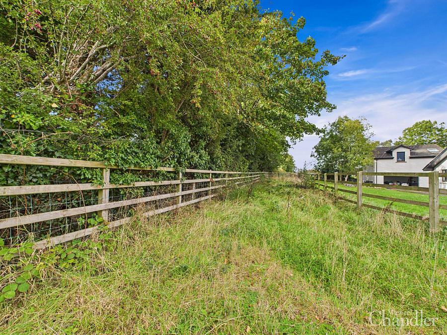 21 Ballykeigle Road