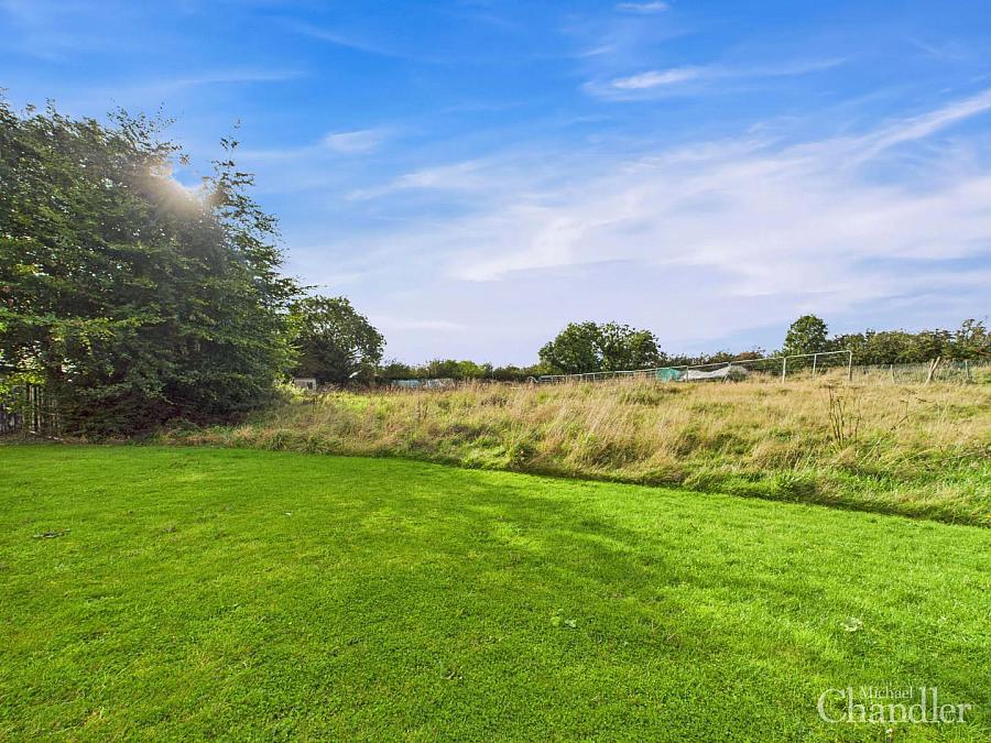 21 Ballykeigle Road