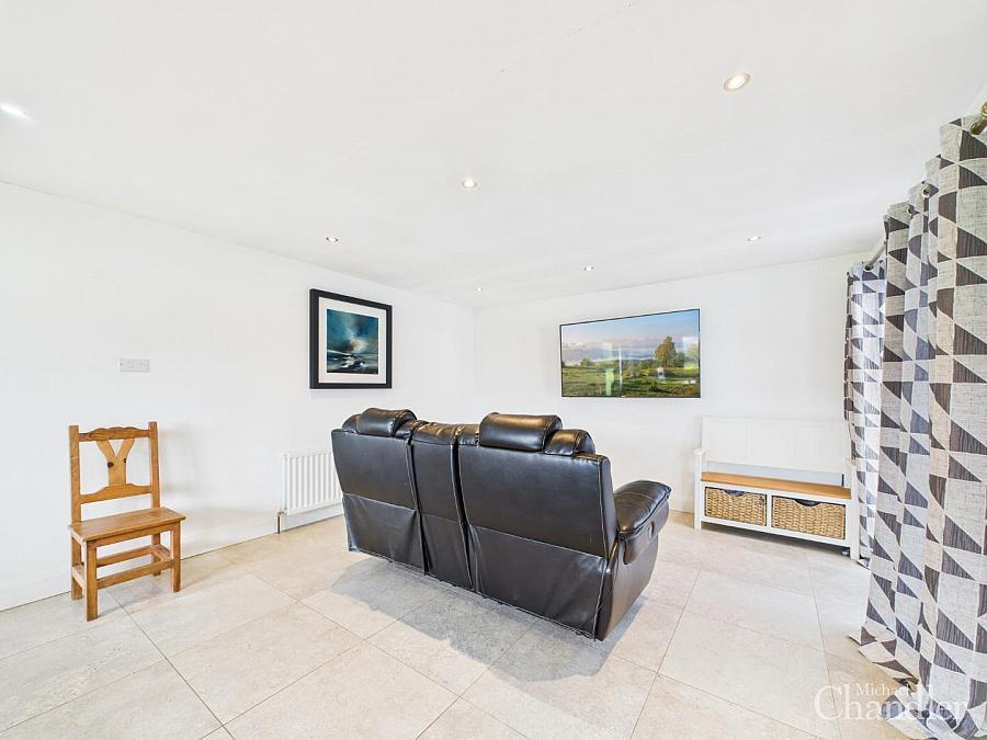 21 Ballykeigle Road