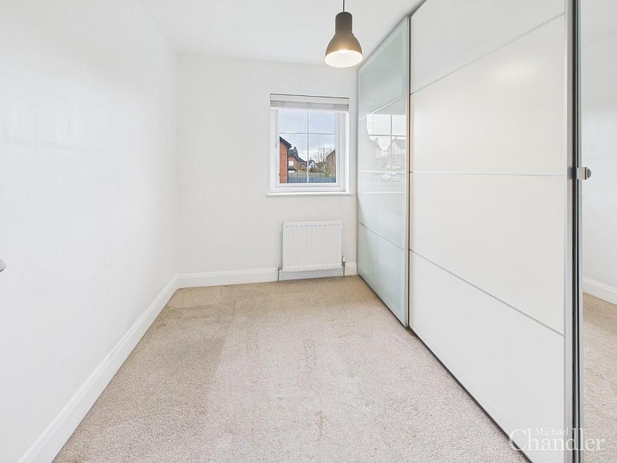 21 Bracken Hill Square