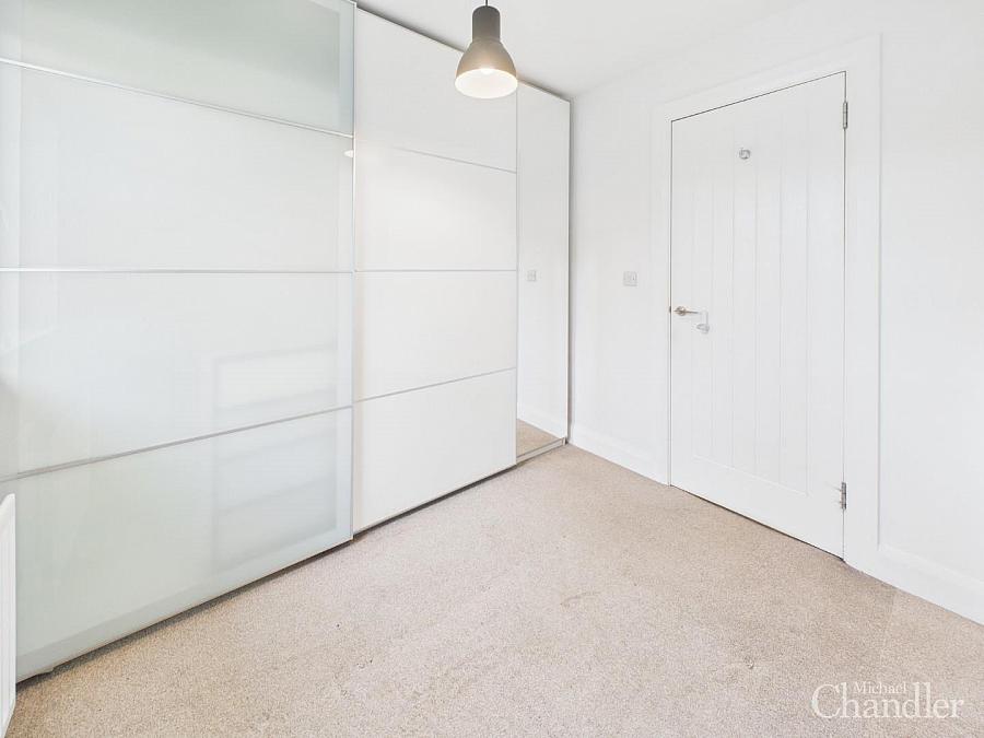 21 Bracken Hill Square