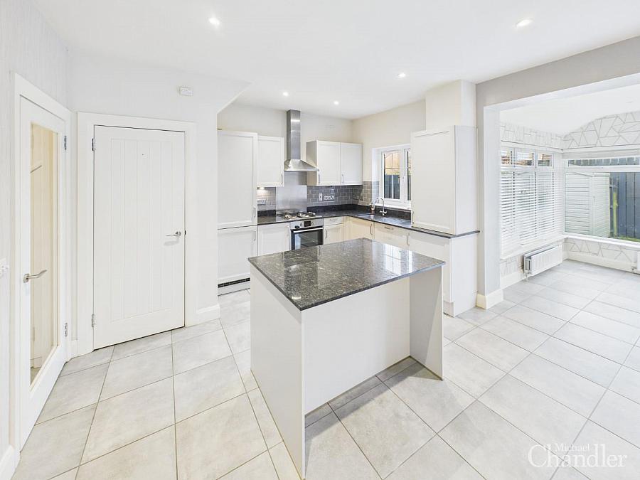 21 Bracken Hill Square