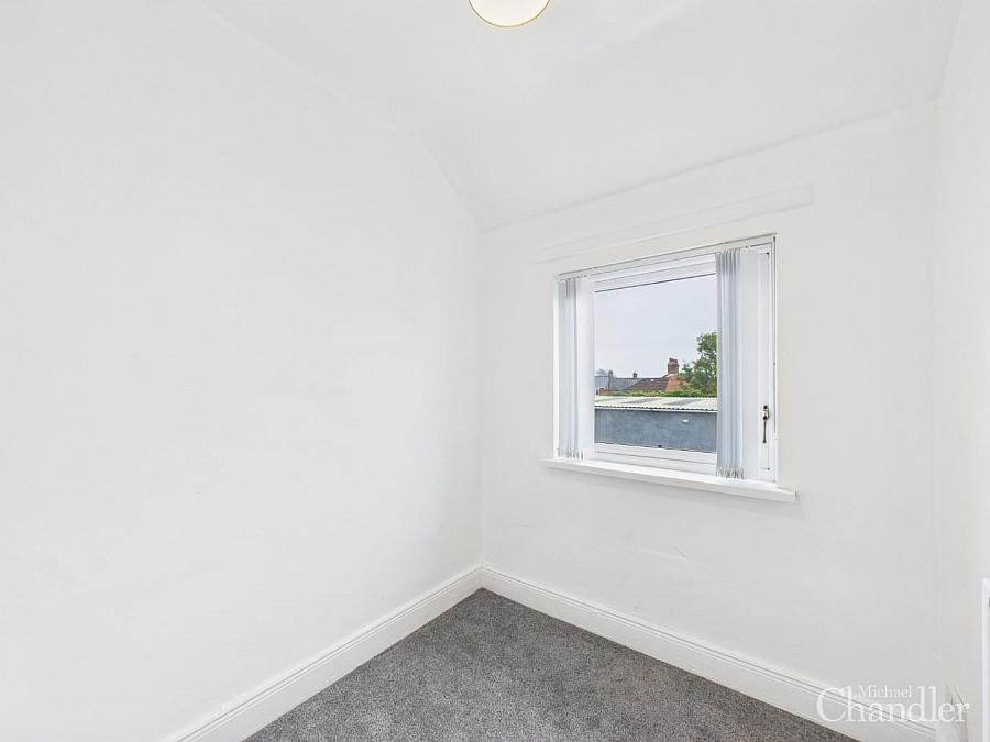 15 Glenside Parade