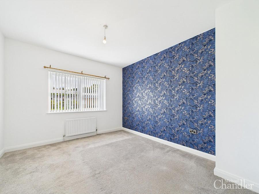 10 Moss Lane