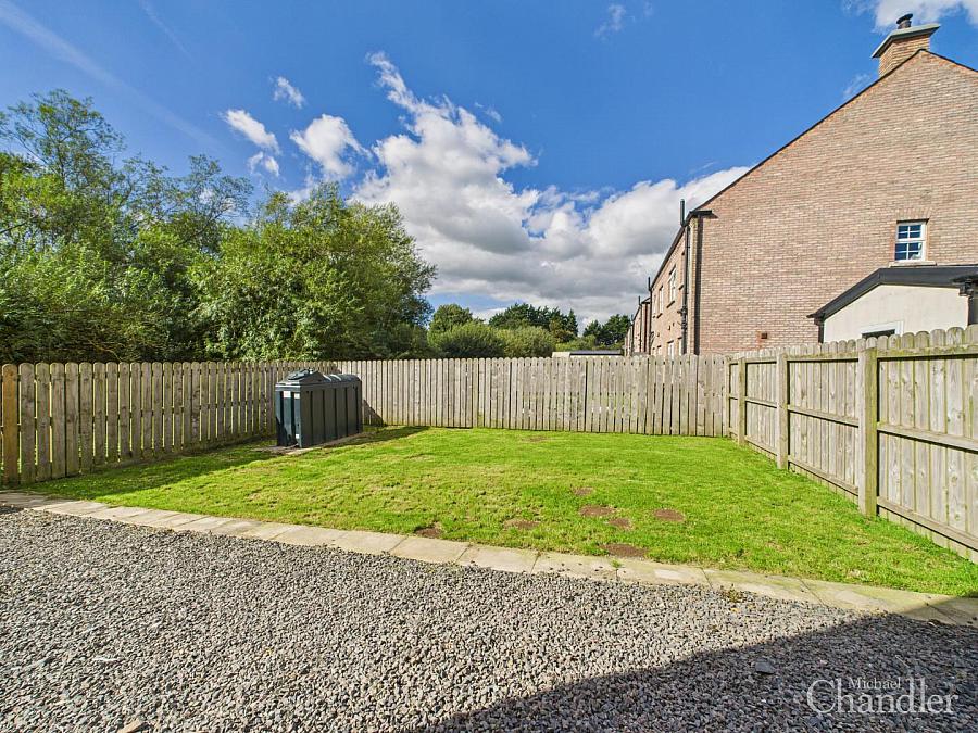 10 Moss Lane