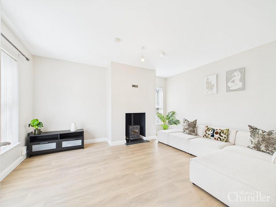 10 Moss Lane