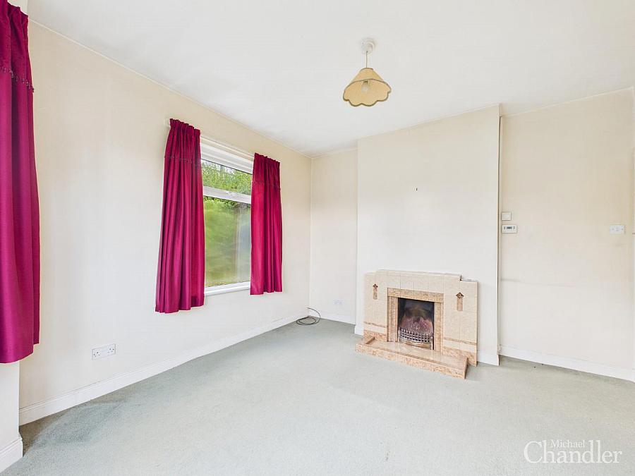 3 Newton Park