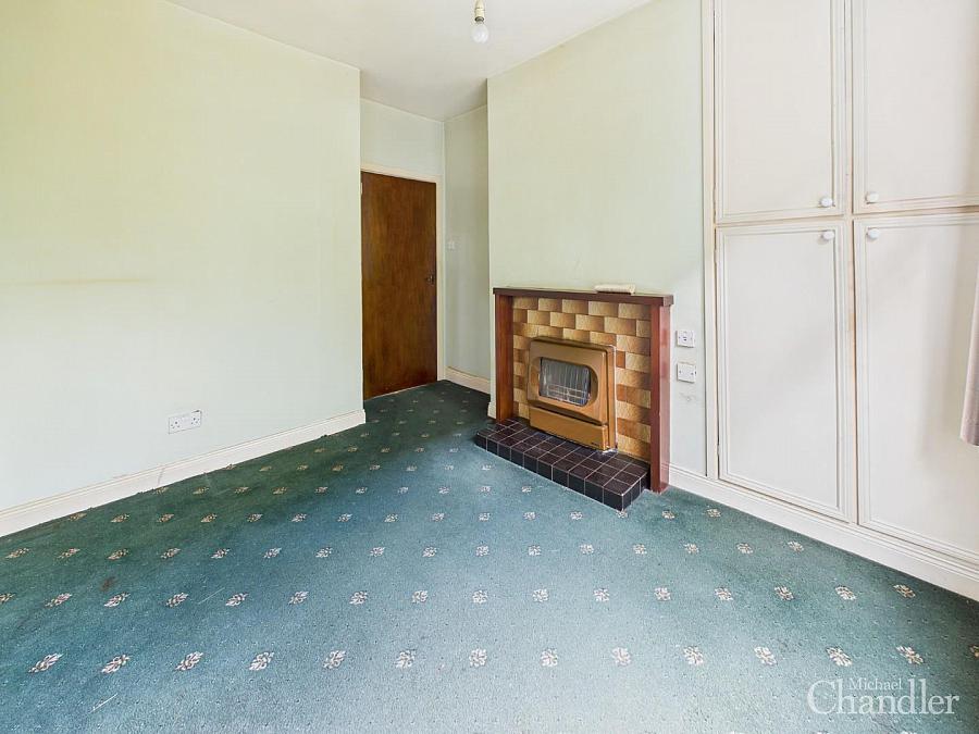 3 Newton Park