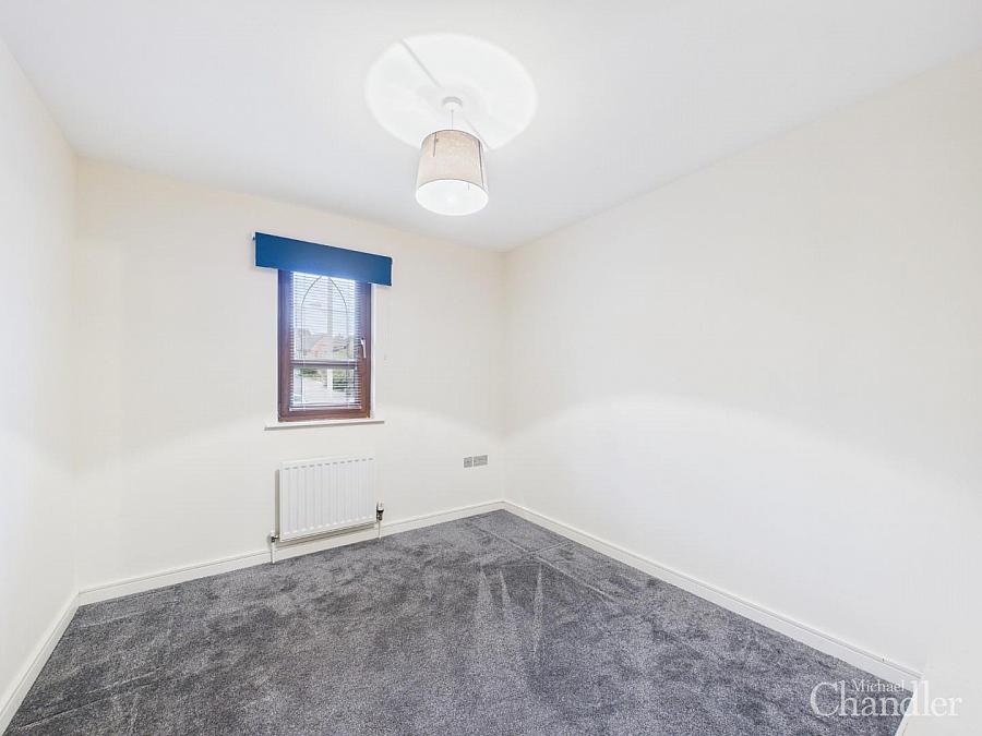 27 Brooke Hall Avenue