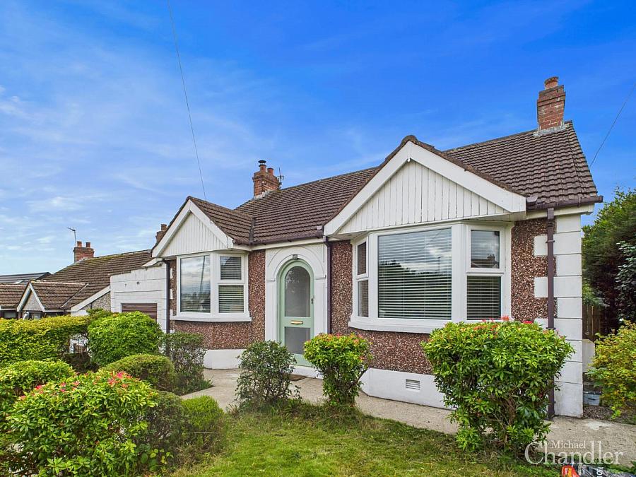 8 Frankhill Park