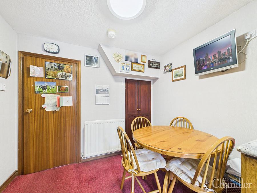 10 Comber Road 10 Comber Road
