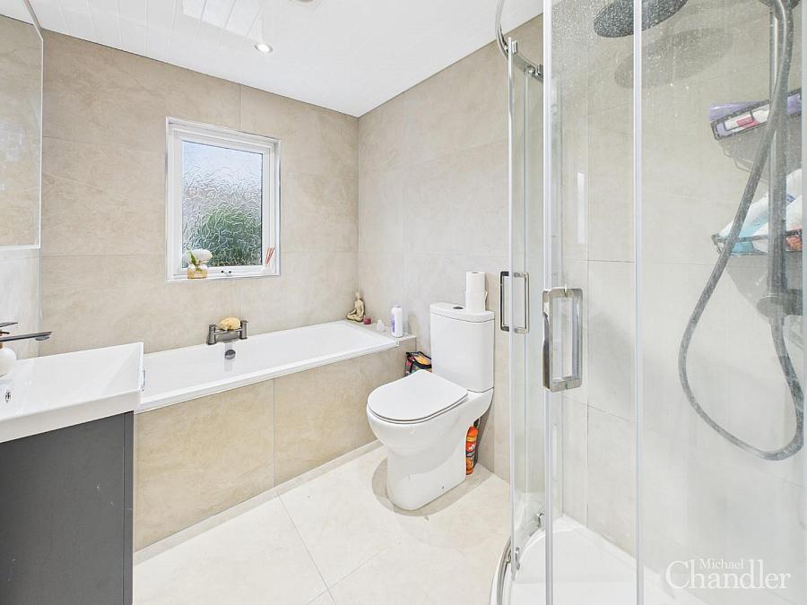 22 Creevy Avenue 22 Creevy Avenue