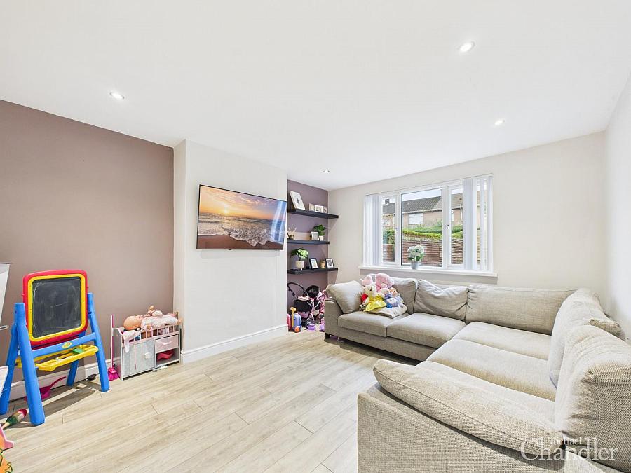 22 Creevy Avenue 22 Creevy Avenue