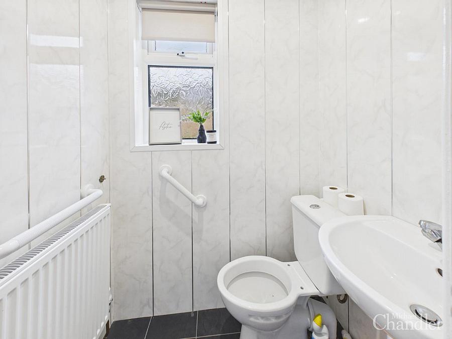 22 Creevy Avenue 22 Creevy Avenue