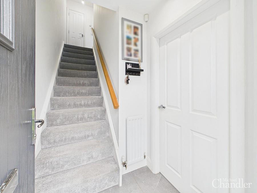 26 Baronsgrange Park