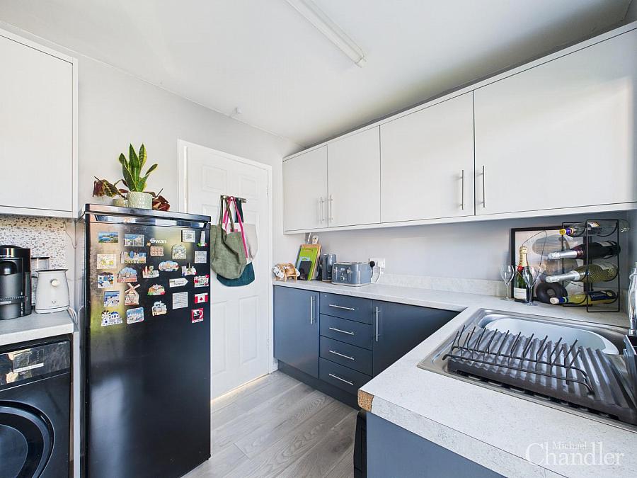 7 Winchester Crescent