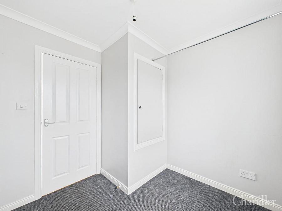 14 Shrewsbury Heights