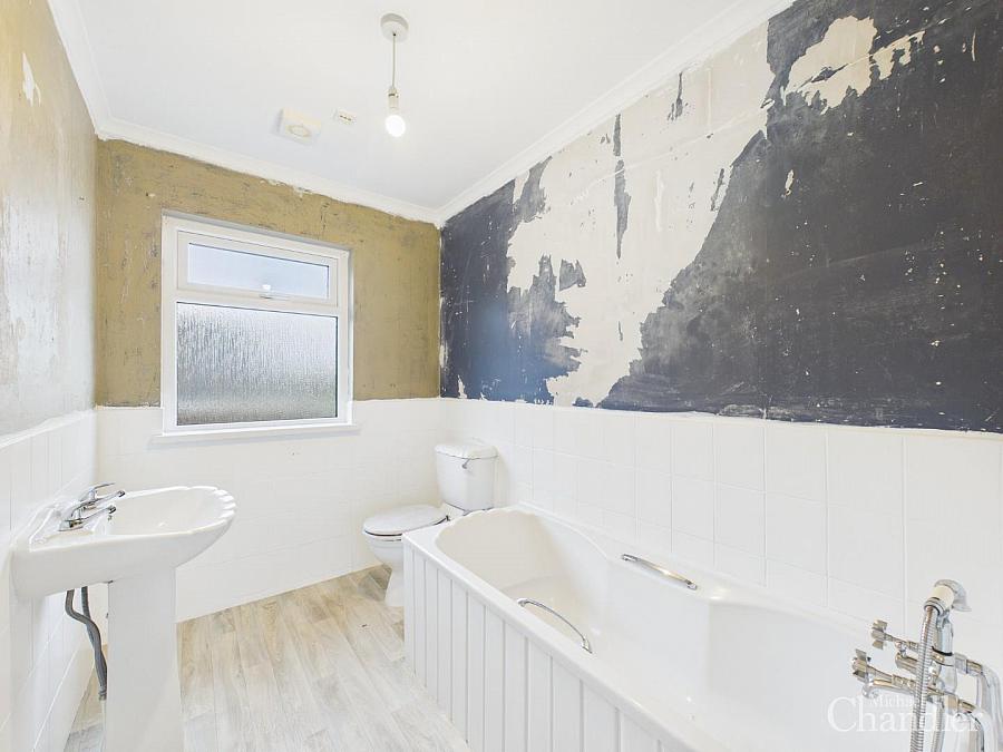 14 Shrewsbury Heights