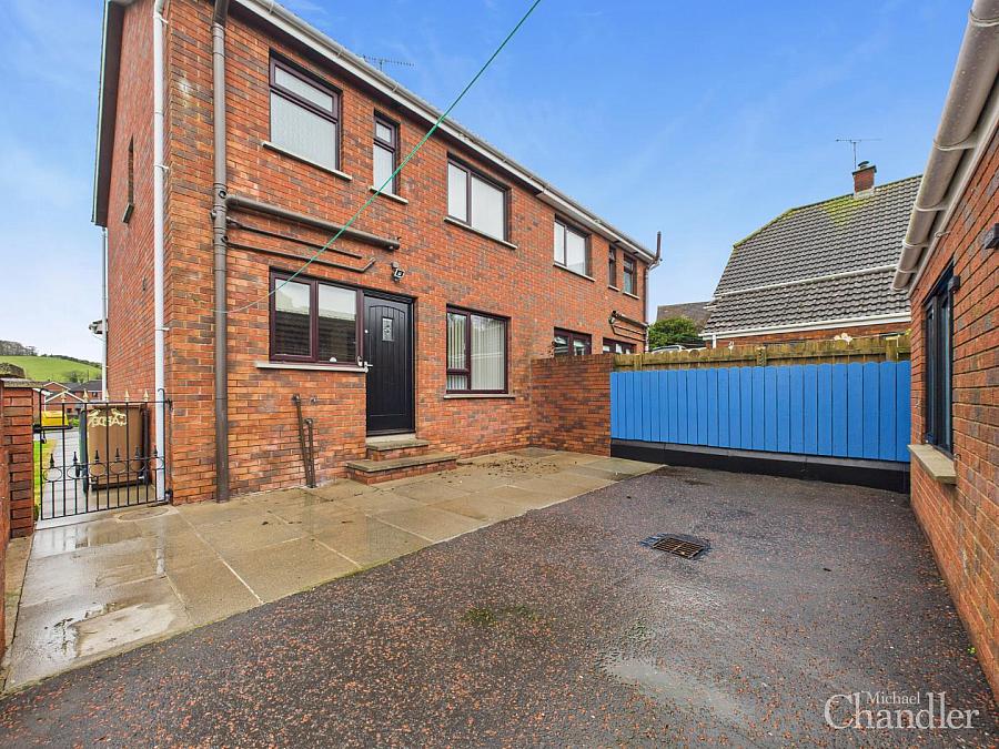 14 Shrewsbury Heights