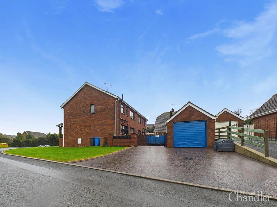 14 Shrewsbury Heights