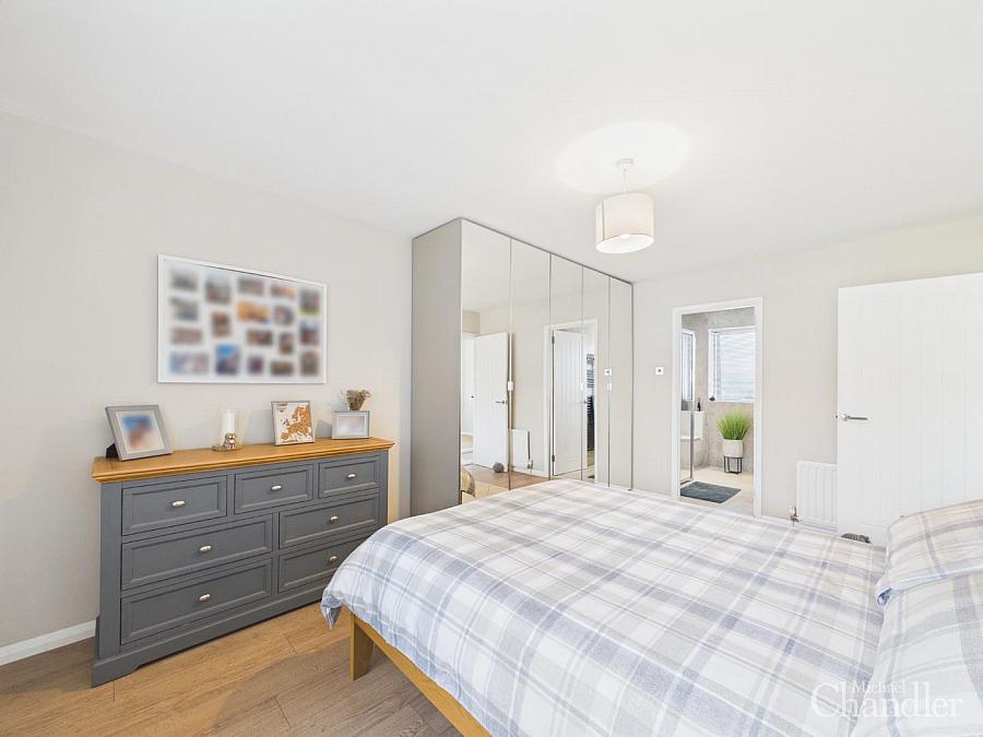 1 Grangewood Heights