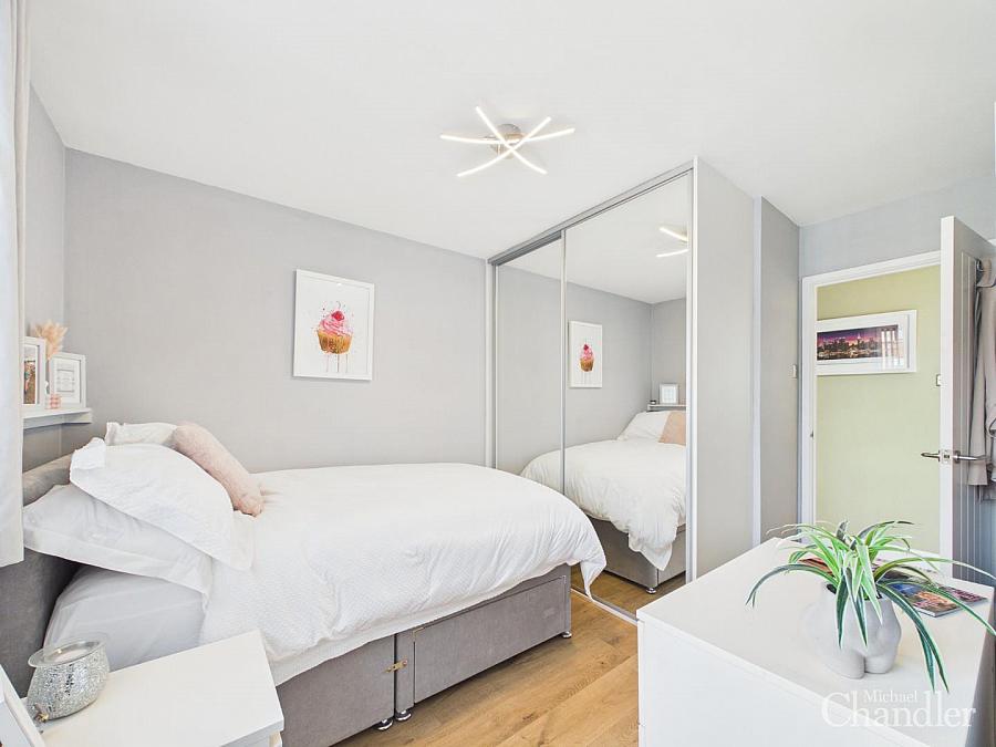 1 Grangewood Heights