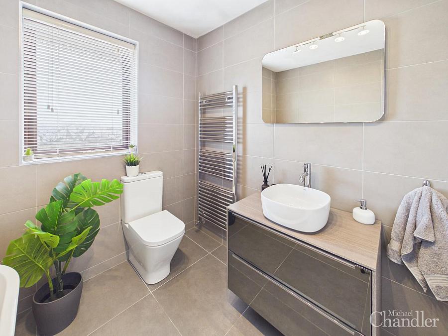 1 Grangewood Heights