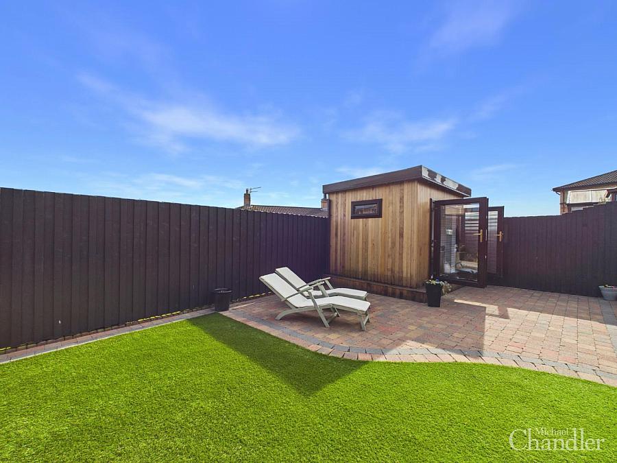 1 Grangewood Heights