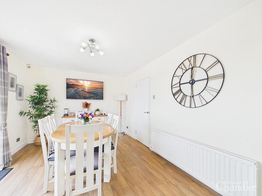 1 Grangewood Heights