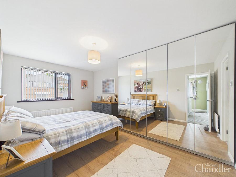 1 Grangewood Heights