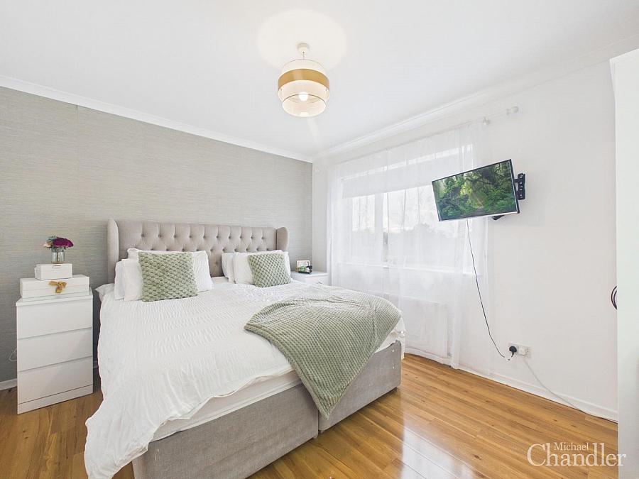 53 Ballylenaghan Avenue