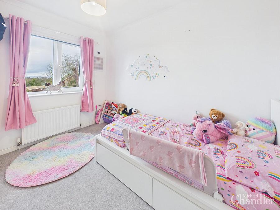 53 Ballylenaghan Avenue