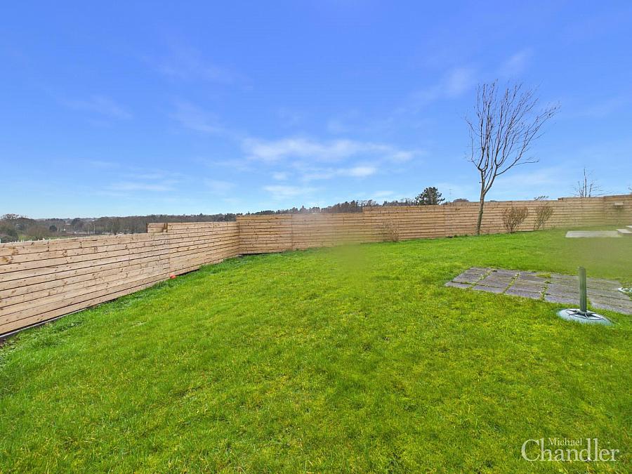 53 Ballylenaghan Avenue