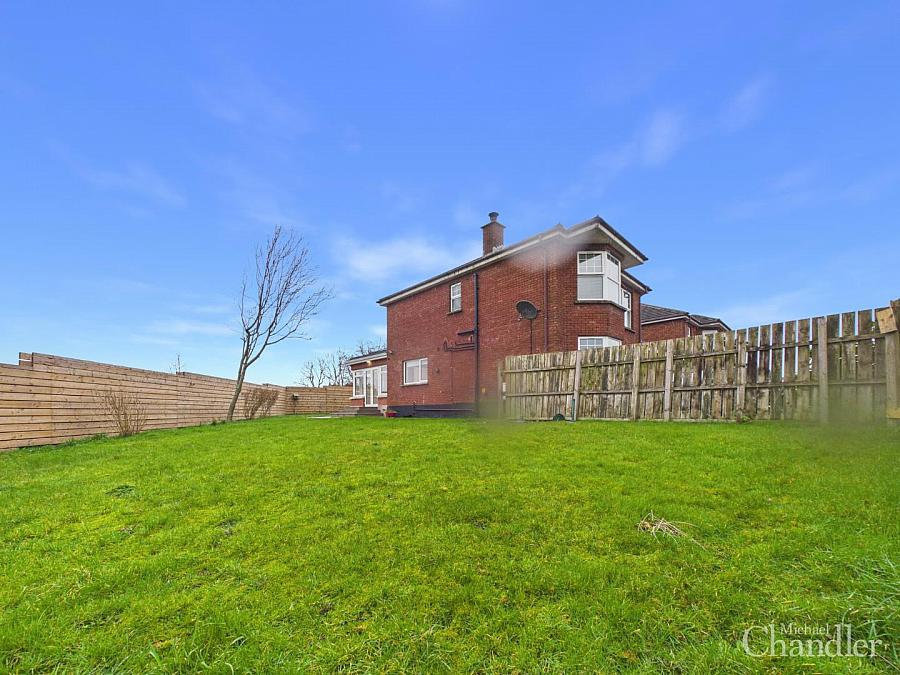 53 Ballylenaghan Avenue