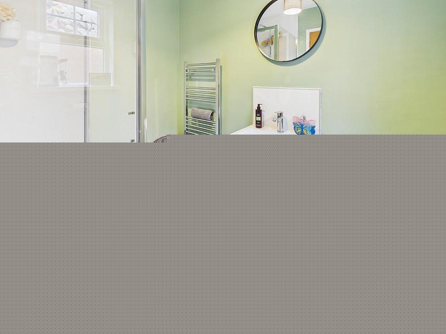 53 Ballylenaghan Avenue