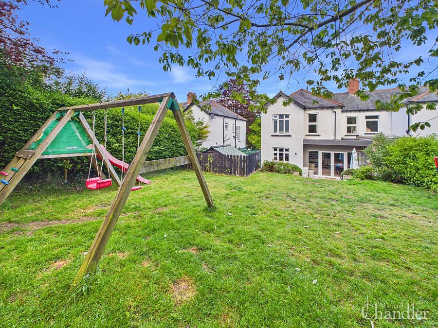 147 Sandown Road